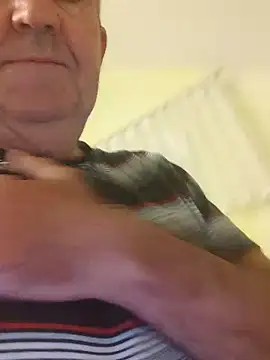 Oldmenhot66 online show from 09/16/25, 04:46