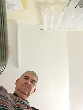 Oldmenhot66 online show from 11/08/25, 04:49