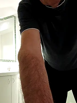 Oldmenhot66 online show from 09/13/25, 04:12