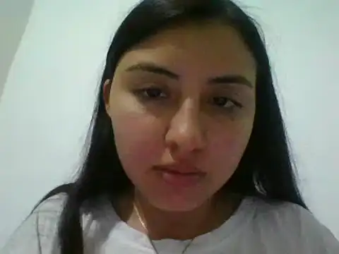 Snapshot of _Romilly_ chatting on 06/12/26, 02:53 Romilly online show from 06/12/26, 02:53