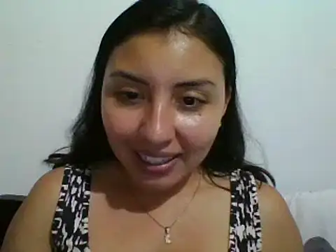 Snapshot of _Romilly_ chatting on 09/20/25, 04:06 Romilly online show from 09/20/25, 04:06