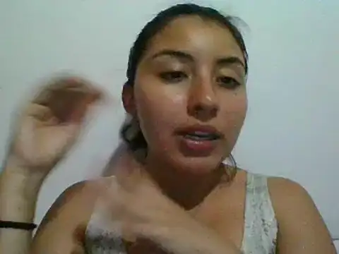 Snapshot of _Romilly_ chatting on 09/21/25, 03:22 Romilly online show from 09/21/25, 03:22