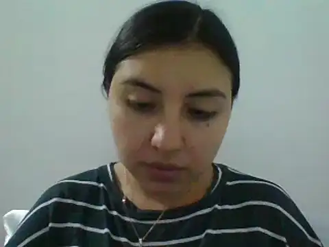 Snapshot of _Romilly_ chatting on 05/10/26, 02:26 Romilly online show from 05/10/26, 02:26