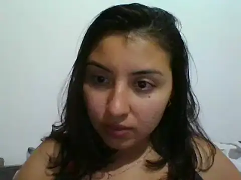 Snapshot of _Romilly_ chatting on 09/14/25, 03:40 Romilly online show from 09/14/25, 03:40