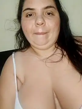 Snapshot of Katherine25 chatting on 01/15/26, 03:04 Katherine25 online show from 01/15/26, 03:04