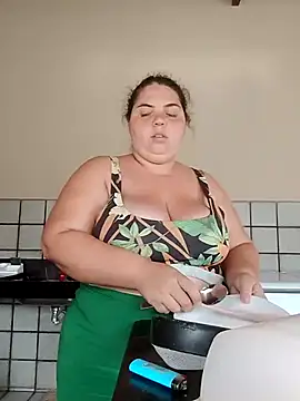 Snapshot of Katherine25 chatting on 01/11/26, 10:44 Katherine25 online show from 01/11/26, 10:44