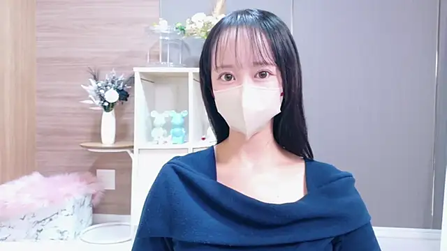 Snapshot of Kurumi_chan_ chatting on 09/20/25, 10:42 Kurumi chan  online show from 09/20/25, 10:42
