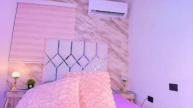 Snapshot of collet_1 chatting on 01/15/26, 11:57 collet 1 online show from 01/15/26, 11:57