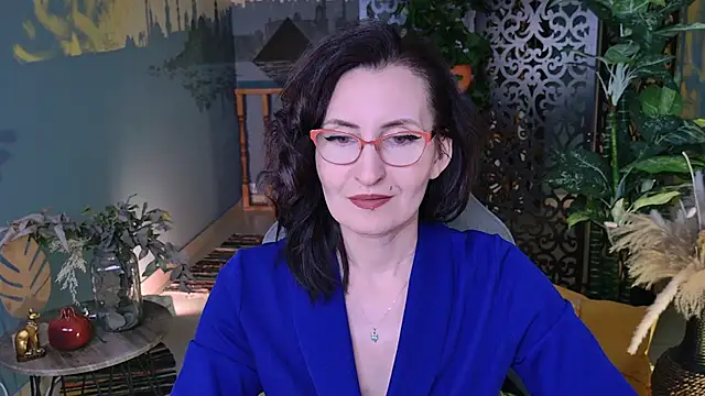 UnaTerra online show from 12/14/25, 05:24