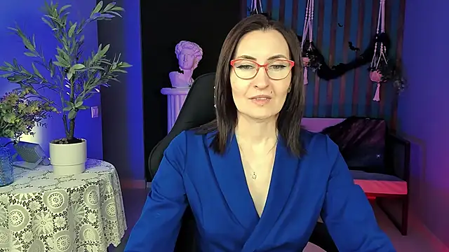 UnaTerra online show from 10/24/25, 05:28