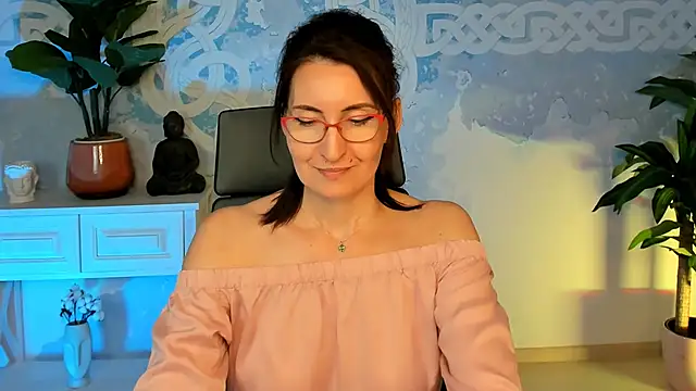 UnaTerra online show from 10/21/25, 09:19