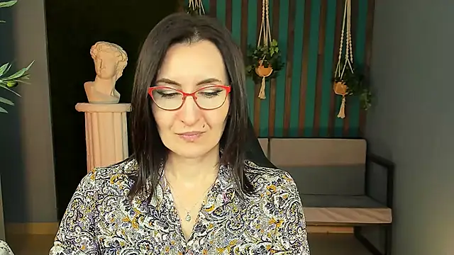 UnaTerra online show from 11/11/25, 09:15