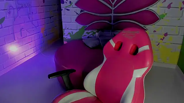 ValerySkinnyy online show from 01/11/26, 04:19