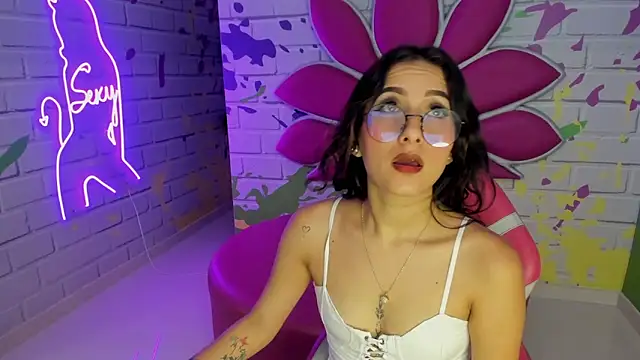 ValerySkinnyy online show from 12/13/25, 11:44