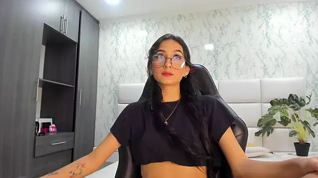 ValerySkinnyy online show from 09/20/25, 11:43