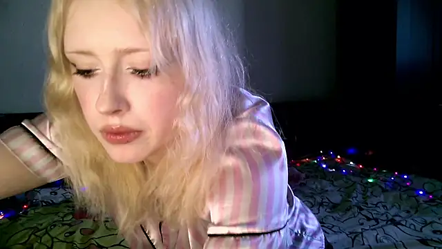 rosy petal online show from 09/25/25, 06:30