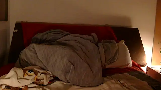 EdelHolz91 online show from 04/06/26, 02:51