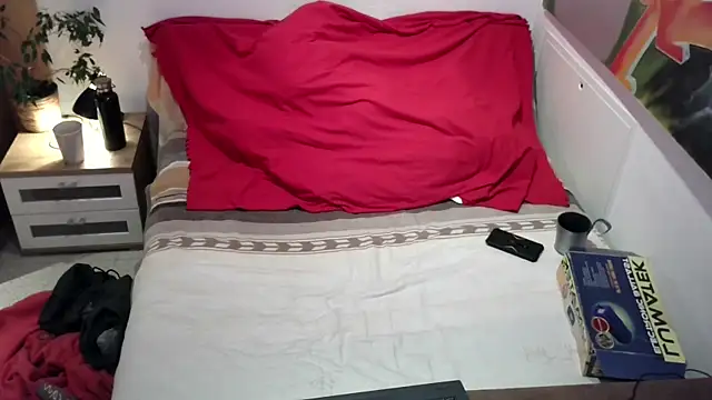 EdelHolz91 online show from 11/08/25, 06:28