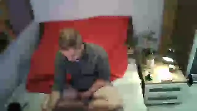 Snapshot of EdelHolz91 chatting on 10/25/25, 01:12 EdelHolz91 online show from 10/25/25, 01:12