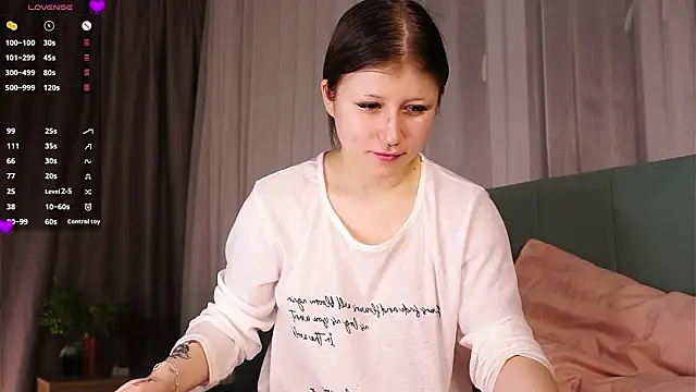 Snapshot of AudieKaemmerer chatting on 02/25/26, 04:51 AudieKaemmerer online show from 02/25/26, 04:51