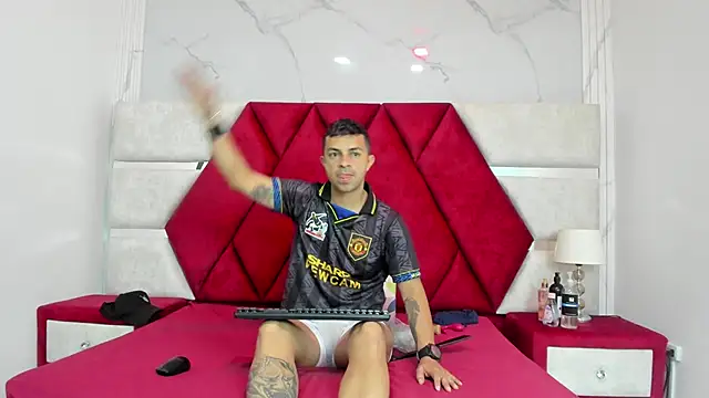 Kity spiderr online show from 03/28/26, 12:39