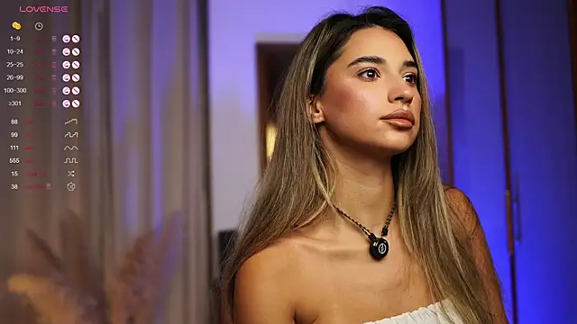 ItalianGirl online show from 10/07/25, 07:48