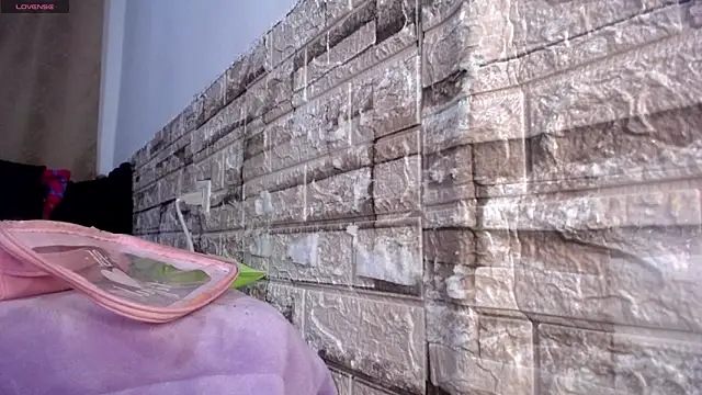 Bicky 24 online show from 04/05/26, 09:27