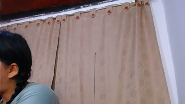 Bicky 24 online show from 05/12/26, 08:54