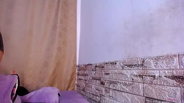 Snapshot of Bicky_24 chatting on 07/14/26, 09:03 Bicky 24 online show from 07/14/26, 09:03