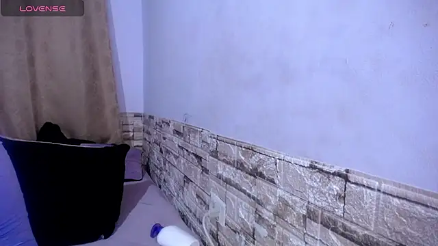 Snapshot of Bicky_24 chatting on 02/10/26, 08:13 Bicky 24 online show from 02/10/26, 08:13