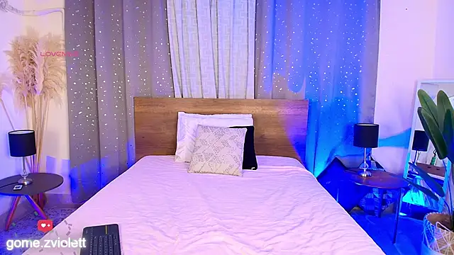 ViolettGomez 93 online show from 11/20/25, 04:24