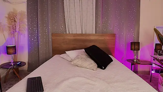 ViolettGomez 93 online show from 11/24/25, 04:23