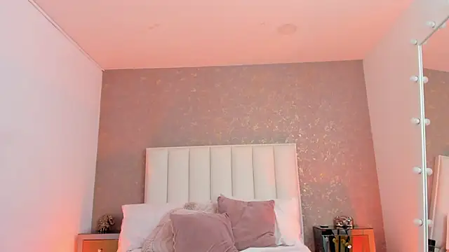 KaylieBrooks online show from 02/25/26, 06:52