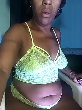 Kristal Bronw Lawren online show from 04/10/26, 12:12