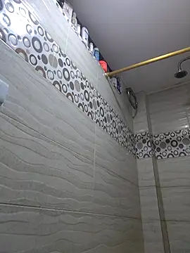 Kristal Bronw Lawren online show from 09/10/25, 11:15