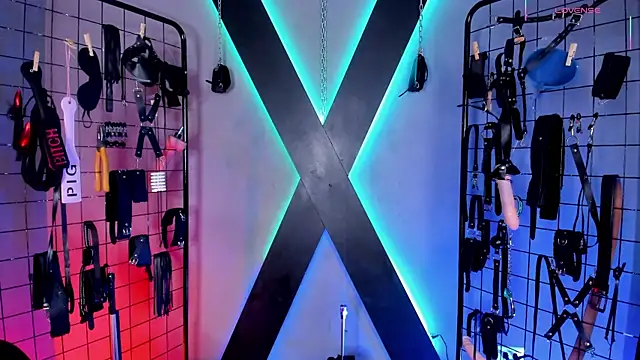 MissAlix Mia bdsm online show from 11/04/25, 06:55