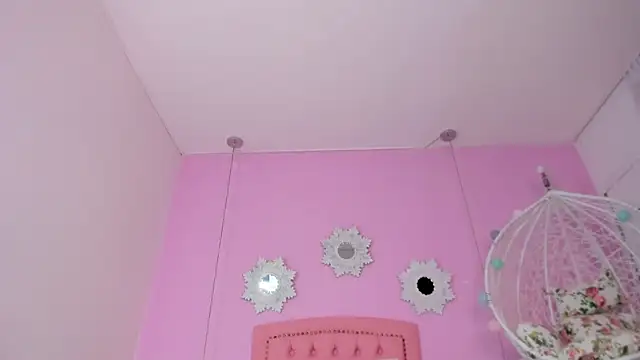 CannelaSmith online show from 11/10/25, 07:41