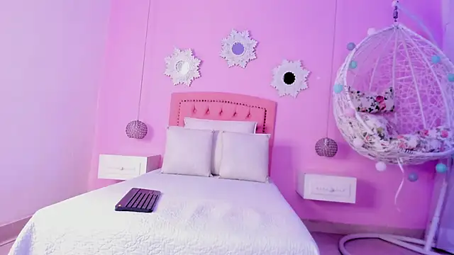 CannelaSmith online show from 11/29/25, 05:35