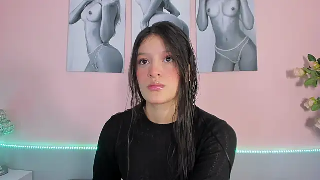 Snapshot of Stefany_gonzales_ chatting on 05/12/26, 12:22 Stefany gonzales online show from 05/12/26, 12:22
