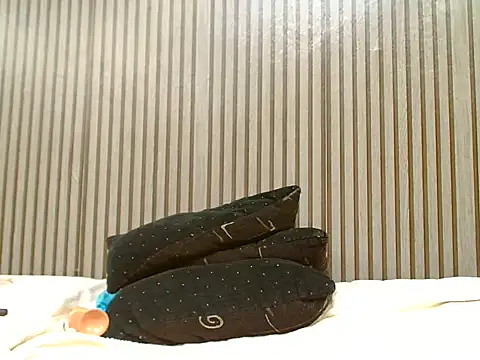 ROYALASS25 online show from 03/20/26, 09:49