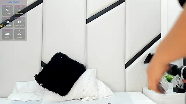 XimenaCosta online show from 03/29/26, 12:29