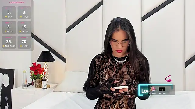 XimenaCosta online show from 06/06/26, 03:50
