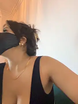 al anoud online show from 11/28/25, 10:43