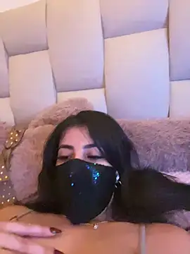 al anoud online show from 11/12/25, 03:43