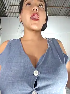 karly hot  online show from 03/17/26, 12:46