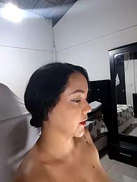 karly hot  online show from 04/07/26, 11:50