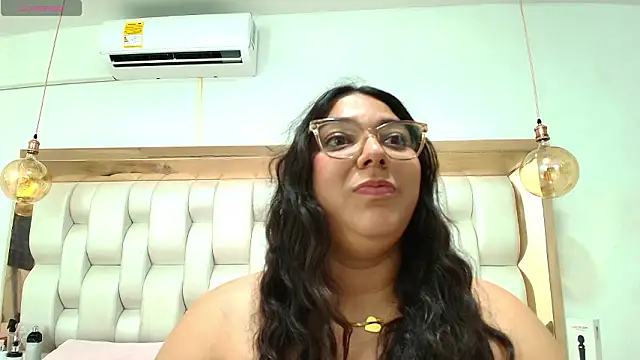 Snapshot of TiffantyAndStacy chatting on 01/17/26, 08:01 TiffantyAndStacy online show from 01/17/26, 08:01