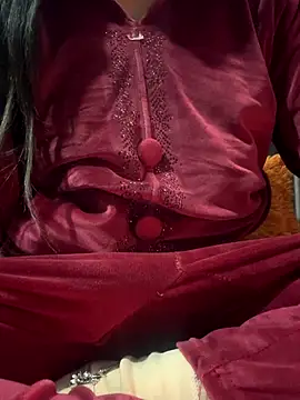 Sexylella143 online show from 12/20/25, 04:37