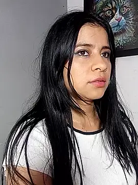 ValerieLove  online show from 11/06/25, 07:29