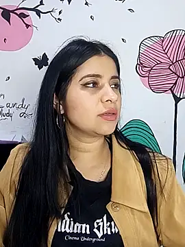 ValerieLove  online show from 10/06/25, 07:25